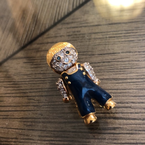 Vintage CAROLEE Rhinestone & Enamel Boy Child Pin - Picture 3 of 16
